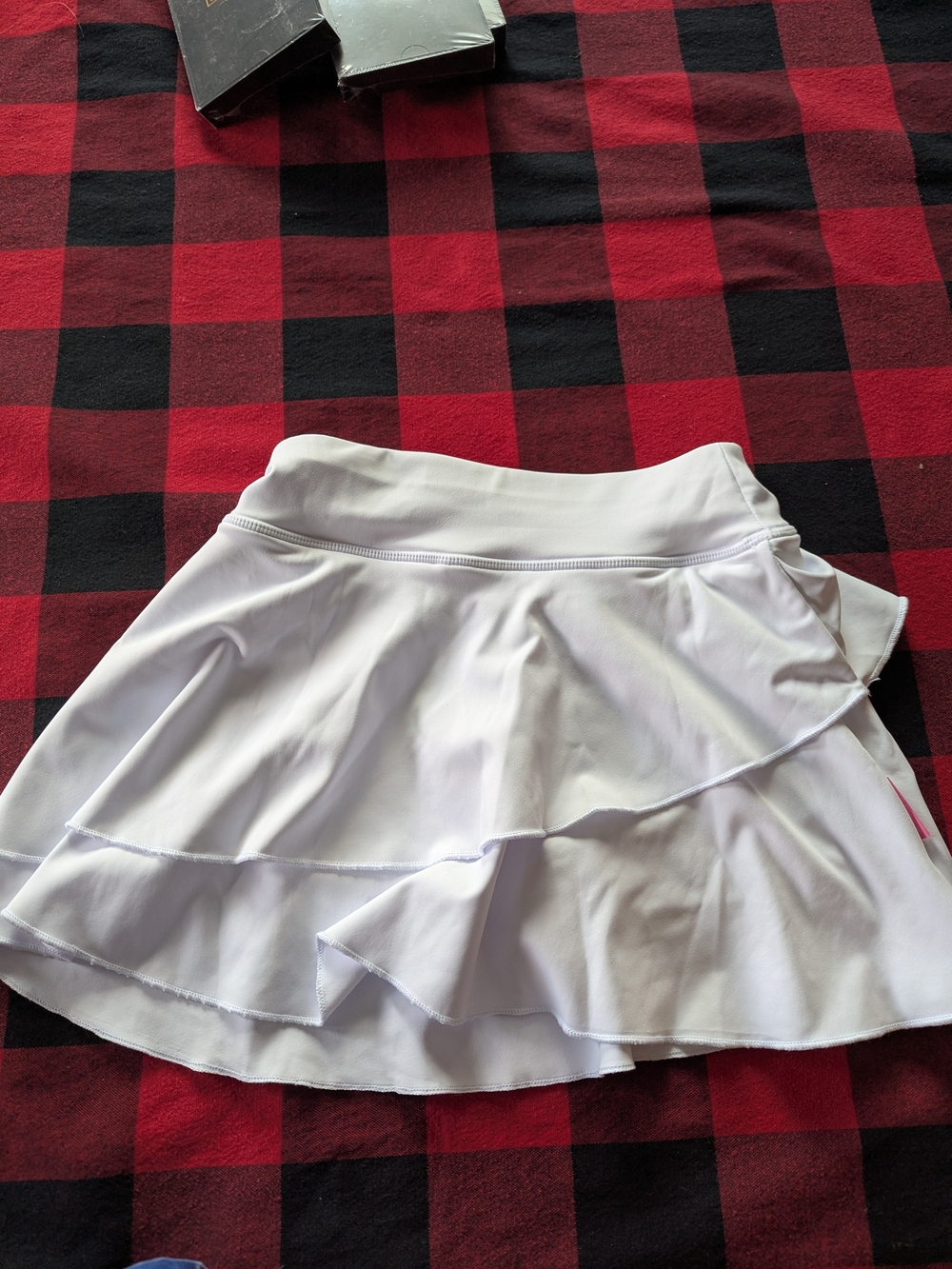 White Women's Athletic Ruffle Skort - Brand Unspecified